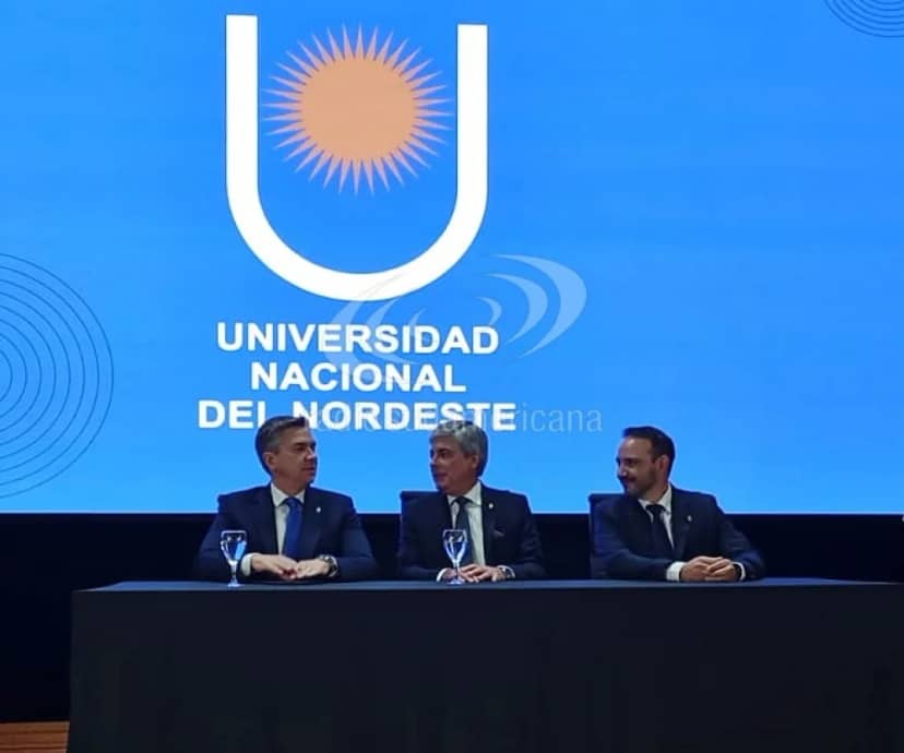 Valdés y Zdero acompañaron la asunción de Larroza en la UNNE