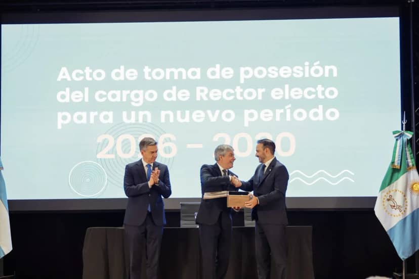 Valdés y Zdero acompañaron el acto de asunción de Larroza en la UNNE