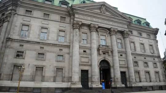 Motosierra: desde que asumió Milei ya se recortaron 70 mil empleos en la administración pública