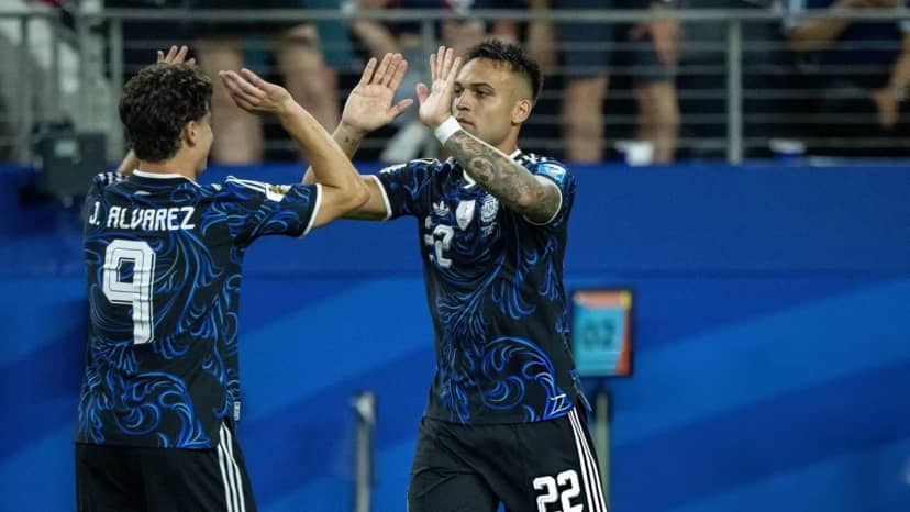 &iquest;Julián o Lautaro? El plan original de Scaloni para la Selección Argentina y qué puede cambiar - TyC Sports