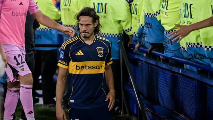 Edinson Cavani rescindió su contrato y dejó de ser jugador de Boca Juniors