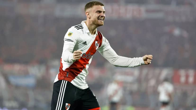 River tiene a su cuarto refuerzo: Lucas Beltrán está en Alicante