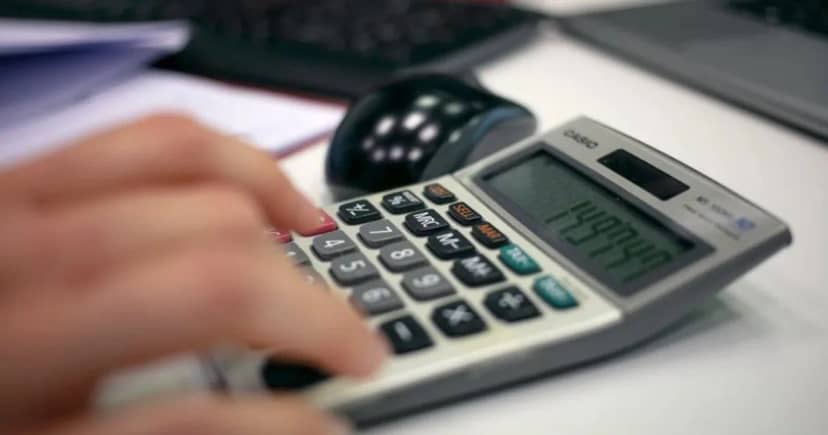 Préstamos personales para jubilados y tasas de interés en julio: cómo tramitarlos y en qué entidades se puede acceder