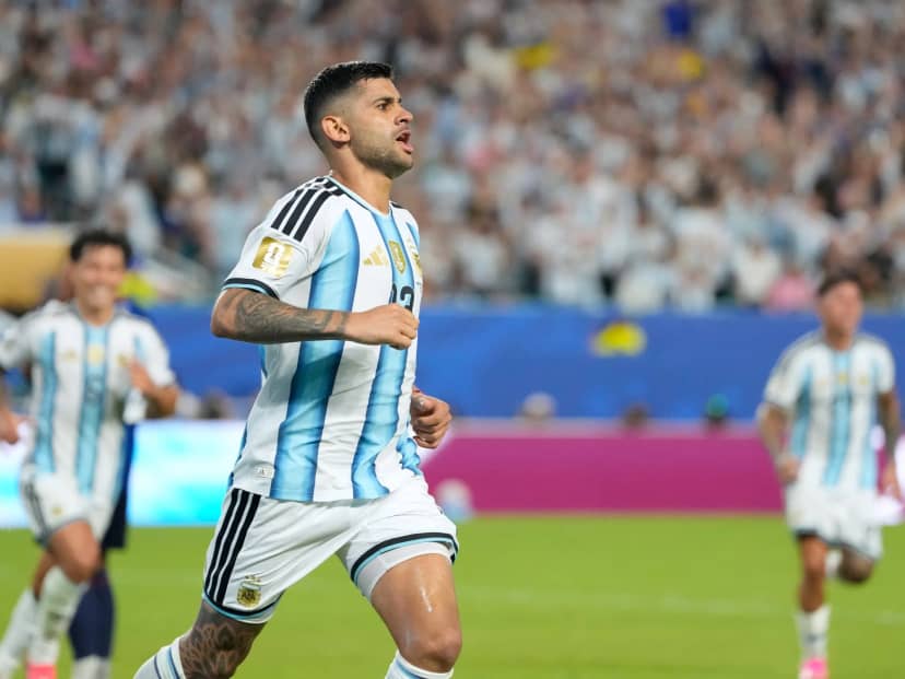 Video: el gol del desahogo del Cuti Romero que le dio el pase a la Selección a octavos de final