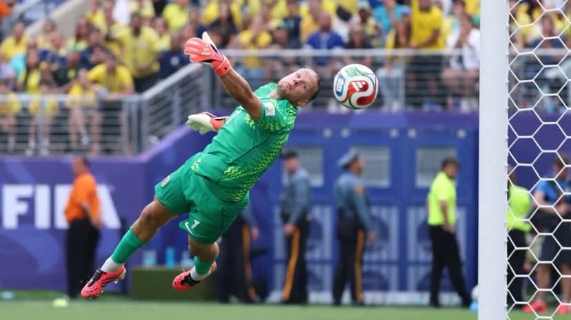 Quién es Orjan Nyland, el arquero sin club que con atajadas inolvidables brilló en Noruega vs Brasil en el Mundial 2026 - TyC Sports