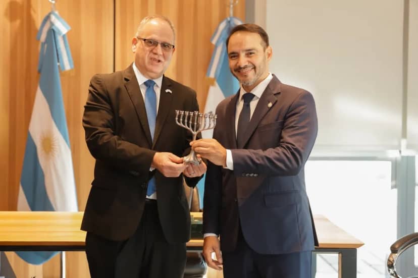 El gobernador Juan Pablo Valdés recibió al embajador de Israel