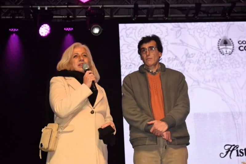 Goya: Leonor Benedetto y Alberto Favero trajeron la magia de Borges a la Feria del Libro