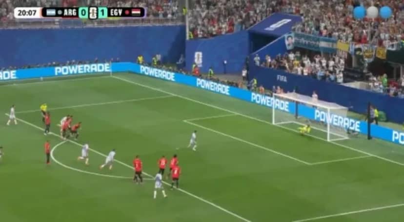 Messi falló un penal y Argentina desperdició una chance para empatar