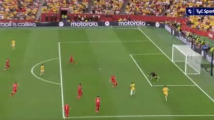 El errado de Campaz ante Suiza que pudo haber cambiado la historia de Colombia en el Mundial - TyC Sports