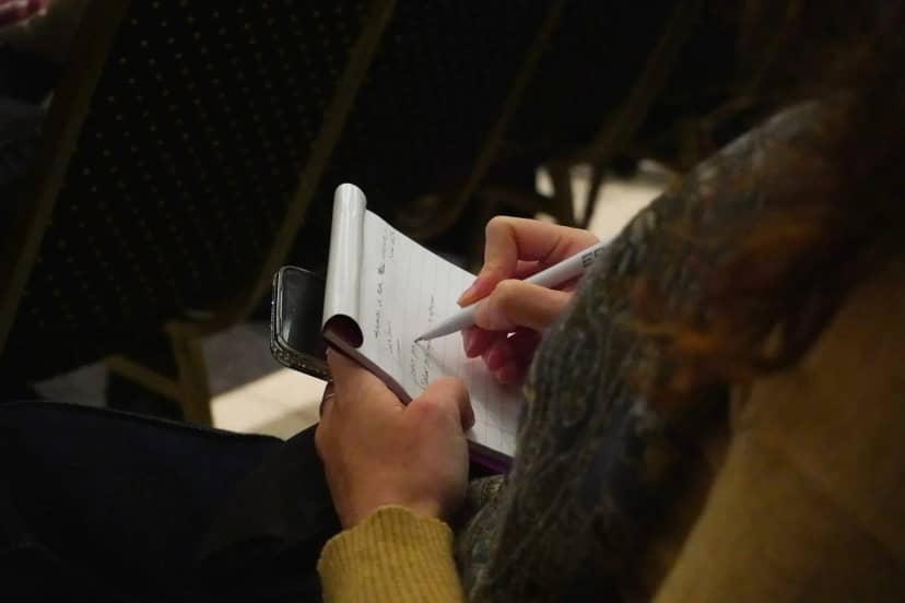 Más de 8 mil docentes participaron de las conferencias inaugurales de la Pre Feria Provincial del Libro