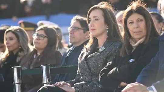 Presencia en fechas patrias y reuniones con opositores a Milei: el camino de Villarruel hacia 2027