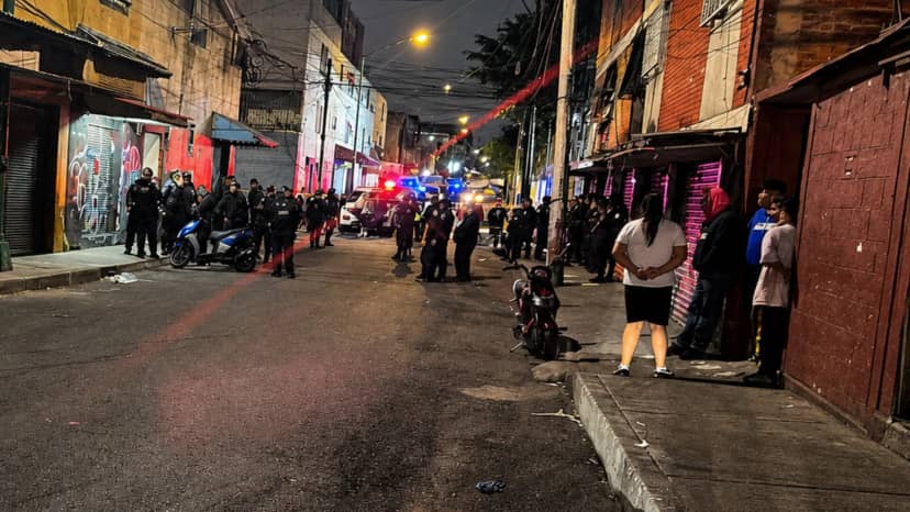 Ataque directo en barbería de Tepito deja dos hombres muertos y un herido