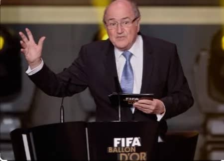 "&iquest;A dónde vas, FIFA?", se pregunta Blatter tras caso Balogun
