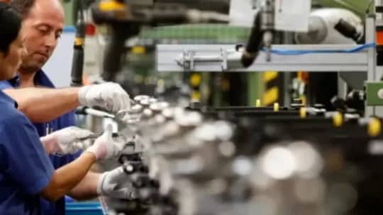 Sueldos de la industria del plástico: todas las escalas y básicos vigentes para julio