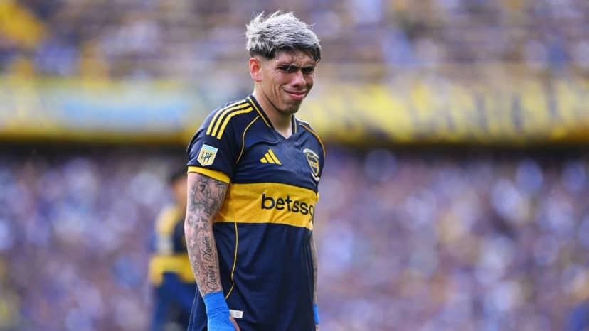 Carlos Palacios jugó su primer partido del año con Boca tras su lesión
