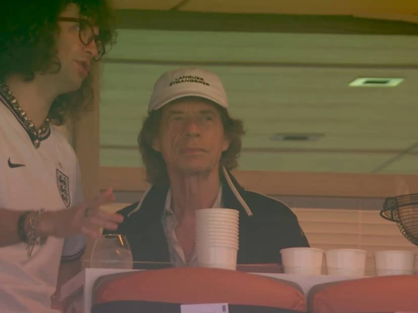 Visita de lujo: Mick Jagger, presente en el Miami Stadium para ver el Inglaterra-Noruega