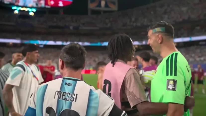 Se le escapó a Dibu Martínez y se confirmó: la revelación del Mundial que será nuevo refuerzo de Aston Villa - TyC Sports