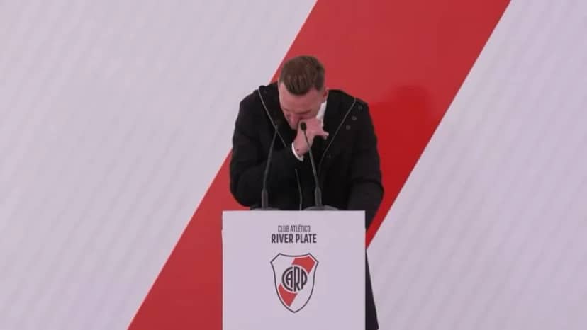 Armani, hasta las lágrimas en su despedida de River: "El sueño más grande de mi vida" - TyC Sports