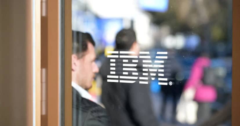 Las acciones de IBM se desplomaron más de 25% en un día de locos en Wall Street