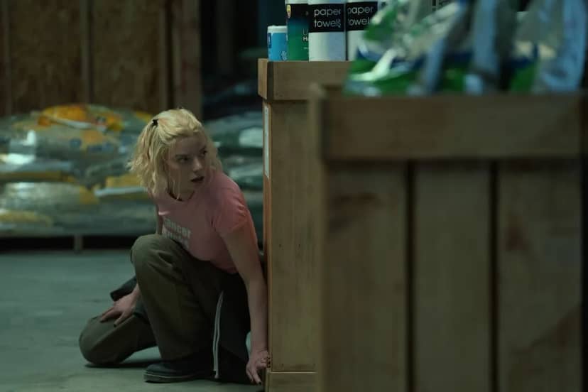 Anya Taylor-Joy es una estafadora con suerte en uno de los estrenos más intrigantes de esta semana, ya en streaming