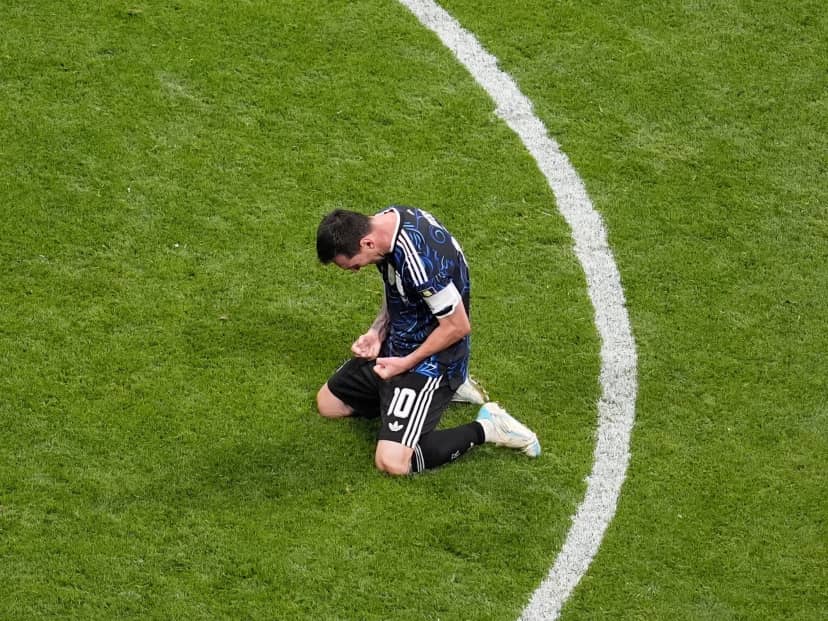 Si querés llorar, llorá: la reacción de Messi en el instante del triunfazo inolvidable a Inglaterra