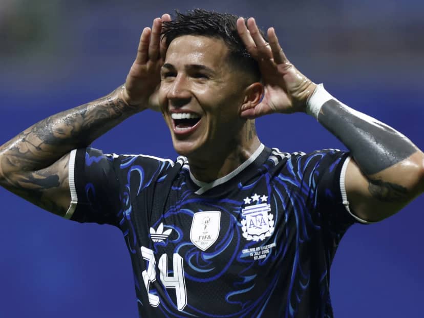 Video: el golazo de Enzo Fernández y el festejo con el Topo Gigio
