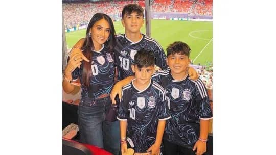 La otra Selección: quiénes son las mujeres que acompañan y sostienen