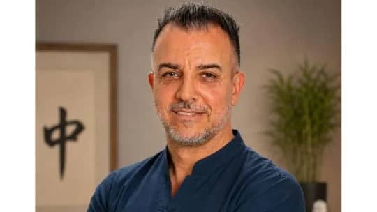 Cicatrices sin dolor: la revolución de la Acupuntura y Sangría en postoperatorios de columna