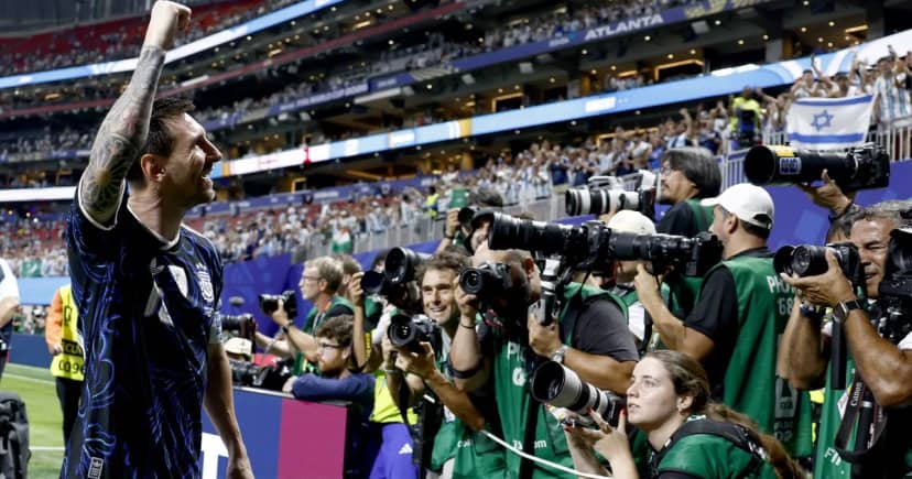 Cuánto cuesta viajar a Nueva York para ver la final entre Argentina y España el domingo: Aerolíneas ya agotó dos vuelos charter