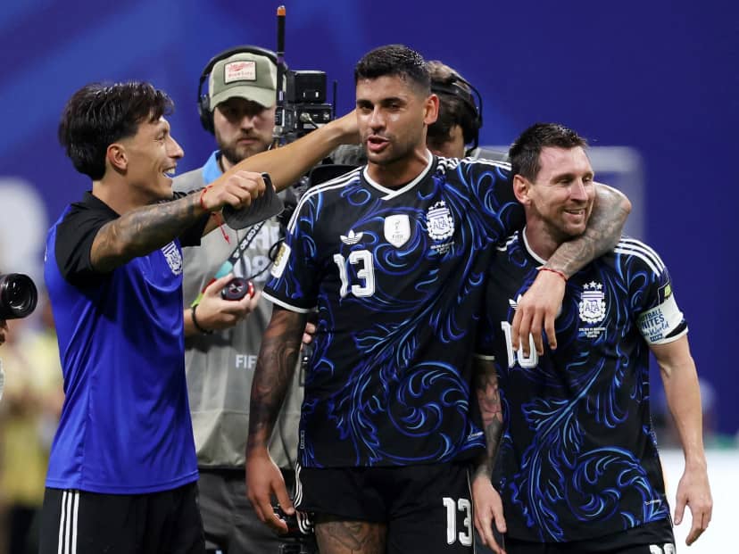 Del Cuti a Messi: "¿Seguís un par de años más, no?"