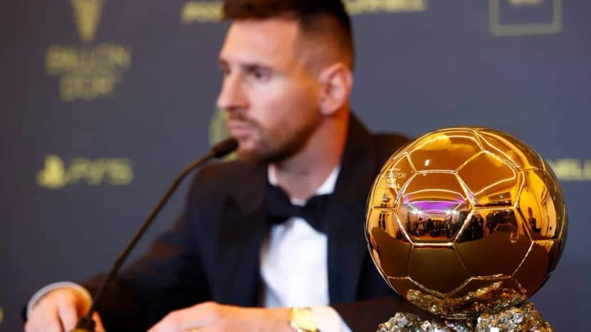 La aclaración del Balón de Oro con guiño a Lionel Messi - TyC Sports