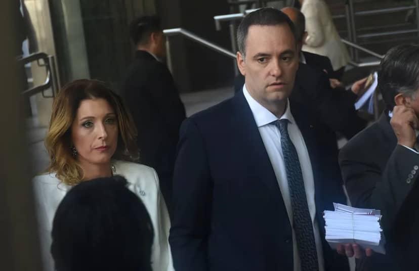 Un informe detectó inconsistencias en el patrimonio de Manuel Adorni