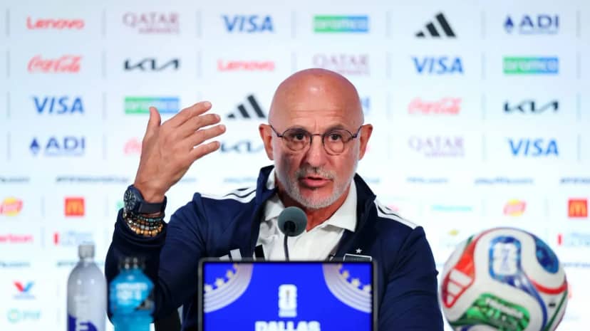 De la Fuente, en alerta por el árbitro de Argentina-España antes de la final: "No se puede permitir" - TyC Sports