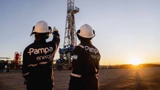 Tras la escalada de precios por la guerra en Irán, Pampa Energía se mete en el negocio de la urea con una inversión de USD 2.700 millones