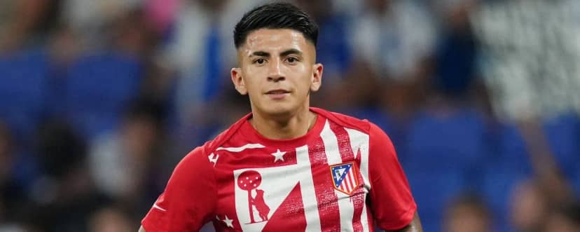 River, atento: Flamengo busca convencer a Almada y espera Atlético de Madrid
