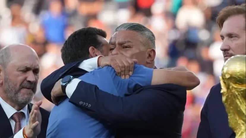Para Messi, Scaloni, Dibu y la gente: los posteos de Tapia luego de que Argentina perdiera la final - TyC Sports