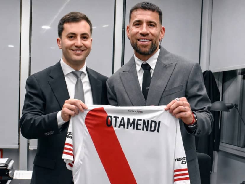 Otamendi: ¿llega, se suma y debuta el sábado en River?