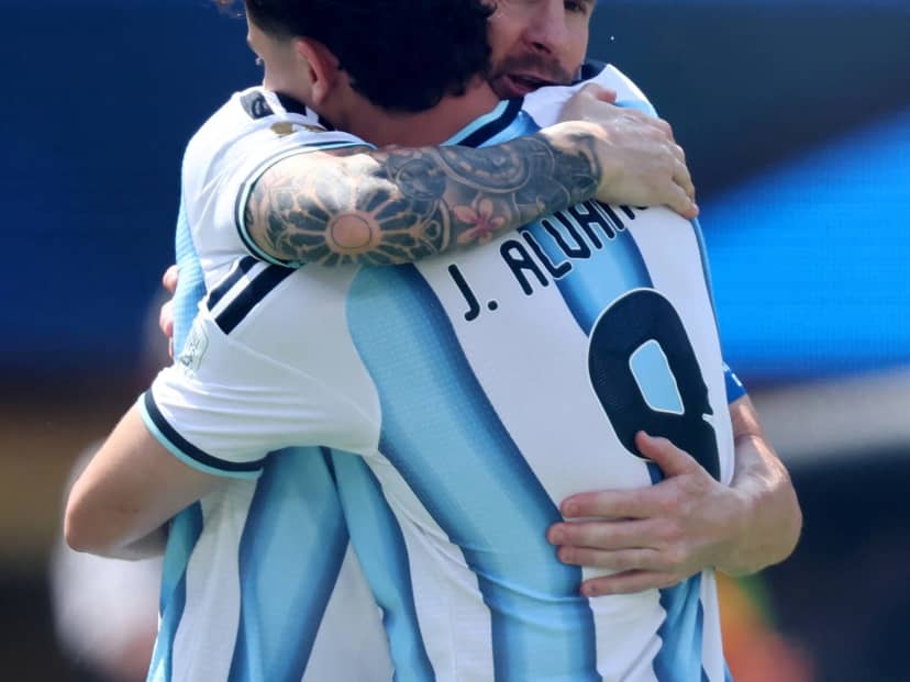 Uno de Messi vs. Argelia y el de Julián Álvarez vs. Suiza: los doce mejores goles del Mundial