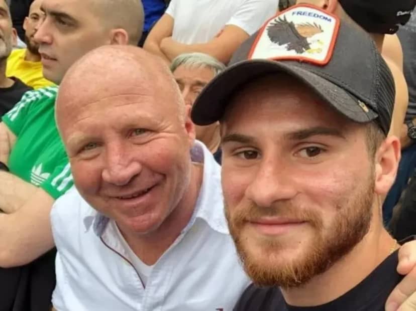 El padre de Mac Allister reveló qué pasó en el vestuario de la Selección