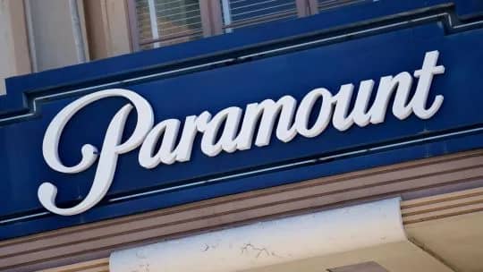 Justicia de EE.UU. frena temporalmente la megafusión entre Paramount y Warner Bros.