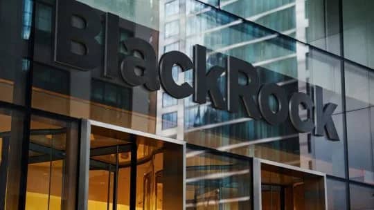 BlackRock colocará US$12.000 millones en bonos para financiar centro de datos de Meta