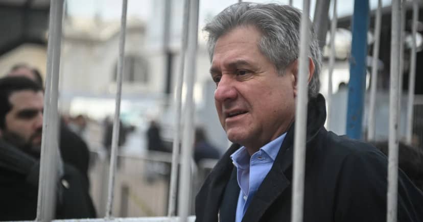 "Ya están los brotes verdes en la economía", dijo el vice de Caputo y recordó una frase de la era Macri