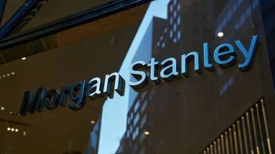 El negocio redondo de Morgan Stanley con SpaceX: cobró US$100 millones y ahora ganará otros US$100 millones al año