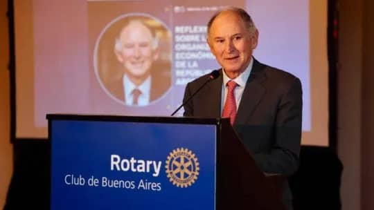 Uno de padres de la Convertibilidad tildó de “timorata” la reforma del BCRA y dijo que el RIGI crea un nuevo sistema de casta