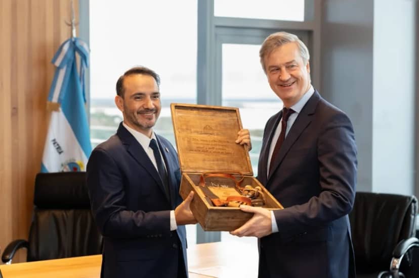 Juan Pablo Valdés recibió al embajador de la Unión Europea