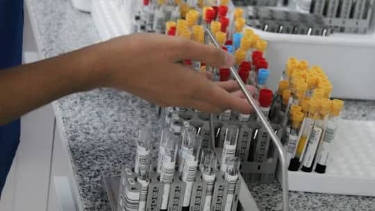 Sueldos de bioquímicos en julio: los básicos y adicionales que fijó el sindicato SAFYB