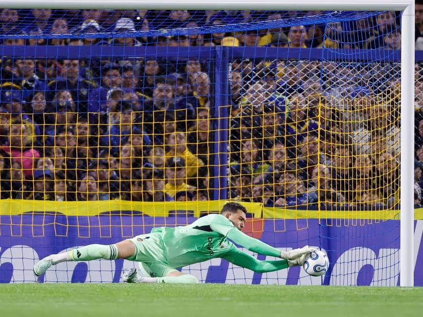 Álvaro Montero tras su debut en Boca: "Siempre soñé con esto, había estado del otro lado y se veía lindo"