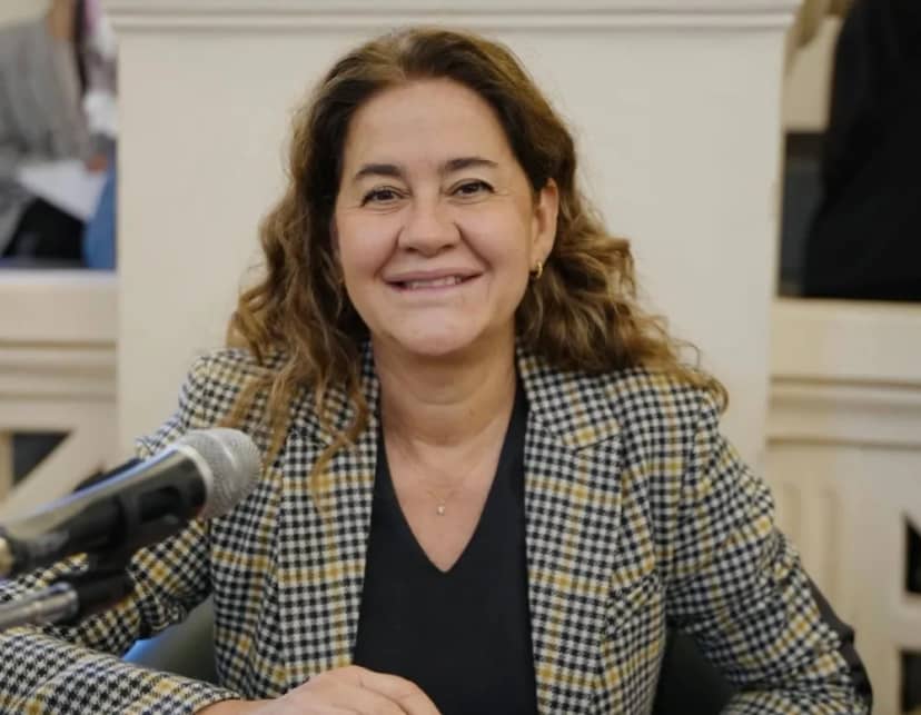 Lorena Lazaroff: Ya no vamos a discutir nombres y apellidos, sino proyectos