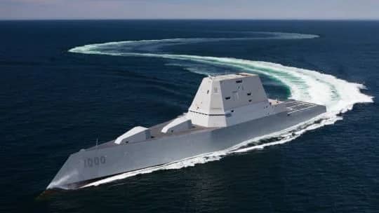 El destructor USS Zumwalt: capacidad para 12 misiles hipersónicos que la Armada de EE.UU prevé integrar a su flota en septiembre 2026