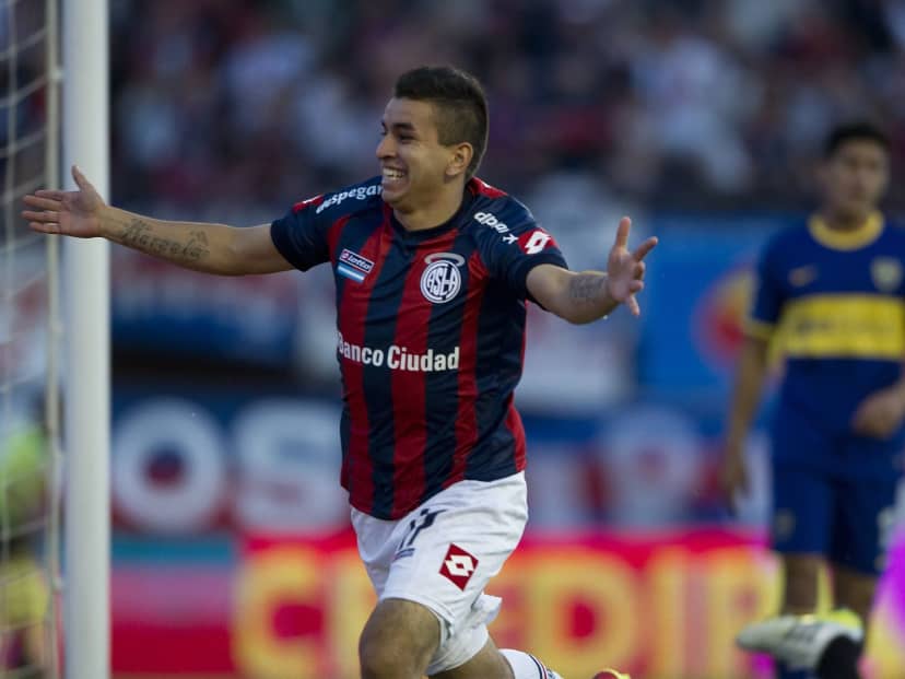 Para ilusionar a los hinchas de River: los goles de Angel Correa a Boca y su impactante historial...